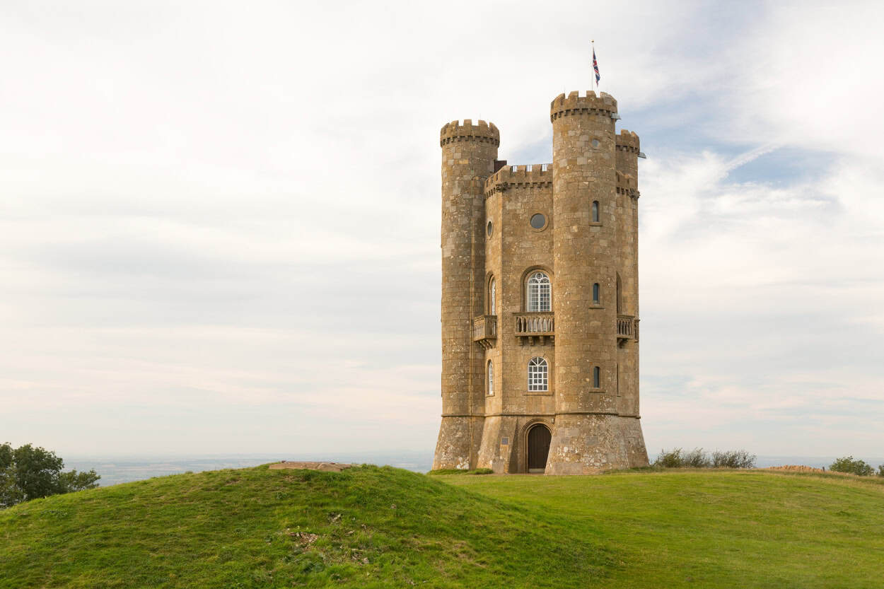 Broadway Tower walking the Cotswolds along the Cotswold Way