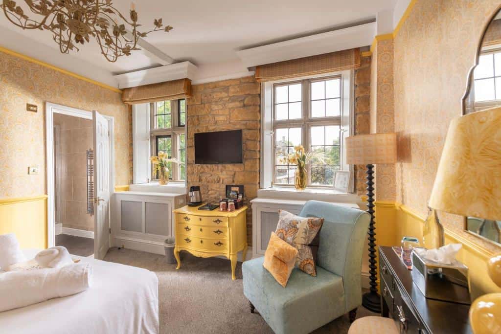 Distinctive hotel room walking the Cotswolds at Dial House in Bourton-on-the-Water